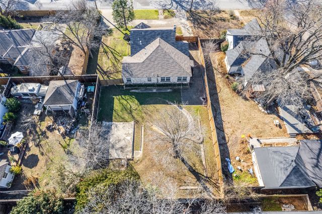 509 Edgemont Avenue, Dallas, TX 75216