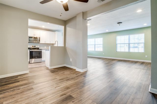 509 Edgemont Avenue, Dallas, TX 75216