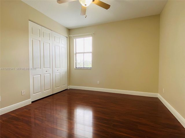 8353 NW 38th St, Cooper City, FL 33024