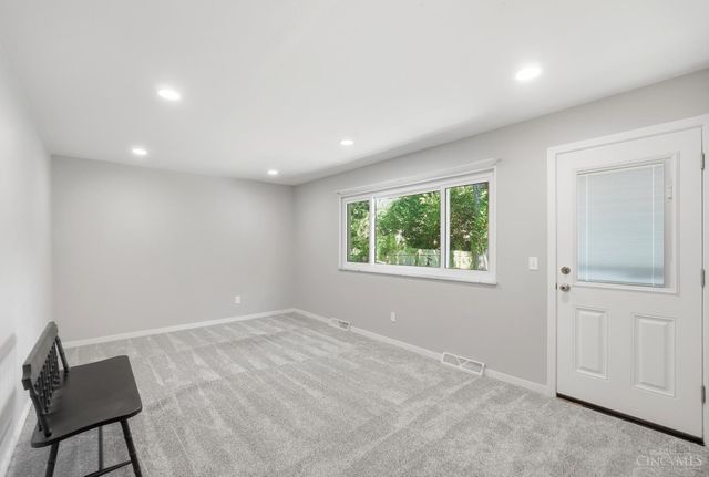 9062 Fontainebleau Terrace, Springfield Twp., OH 45231
