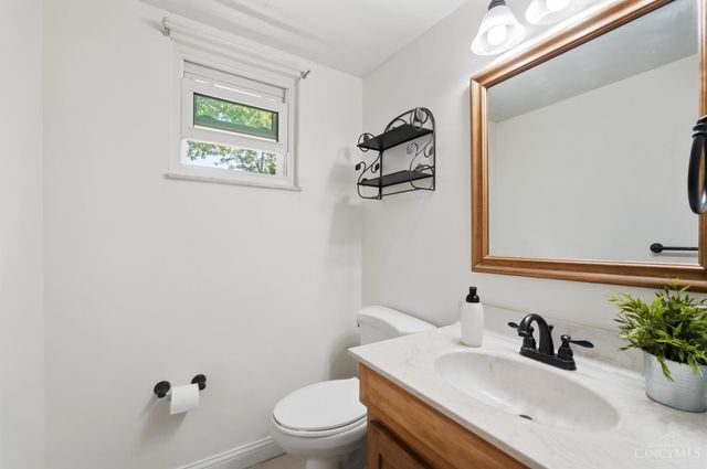 9062 Fontainebleau Terrace, Springfield Twp., OH 45231