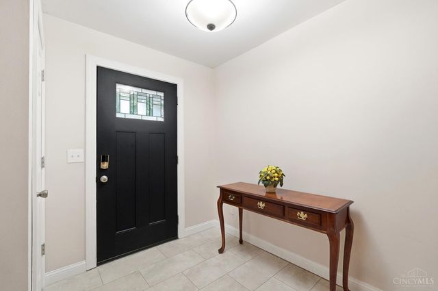 9062 Fontainebleau Terrace, Springfield Twp., OH 45231