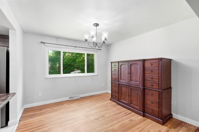 9062 Fontainebleau Terrace, Springfield Twp., OH 45231