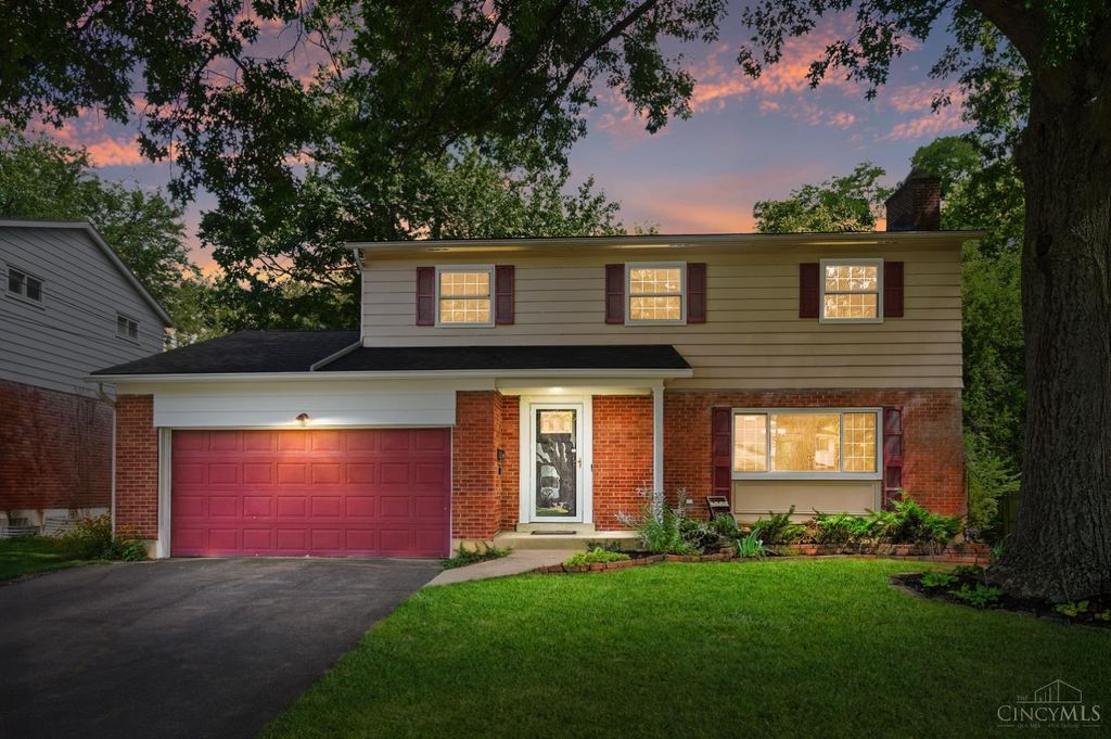 9062 Fontainebleau Terrace, Springfield Twp., OH 45231