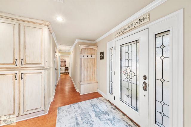 119 W Mckinley Avenue, Haughton, LA 71037