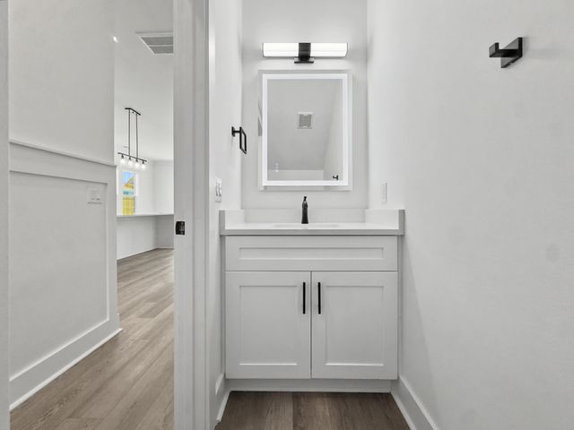 2035 Echo Avenue, North Charleston, SC 29405