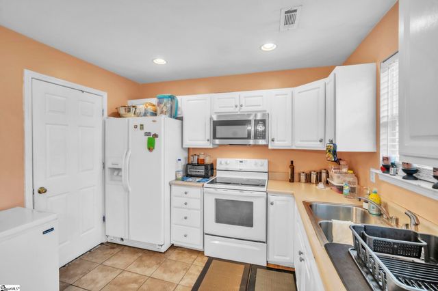 1 Novatak Court, Greenville, SC 29605