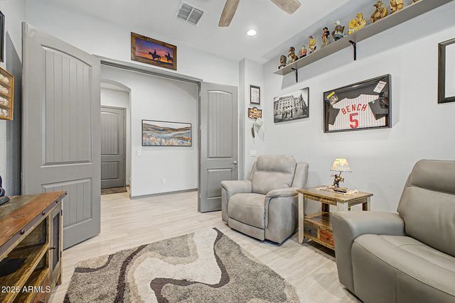 2864 W SANTA FE Drive, Queen Creek, AZ 85144