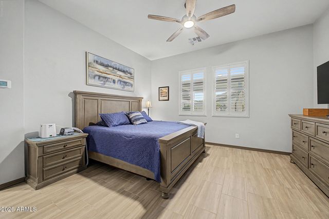 2864 W SANTA FE Drive, Queen Creek, AZ 85144