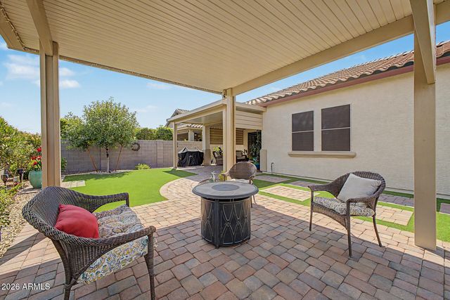 2864 W SANTA FE Drive, Queen Creek, AZ 85144