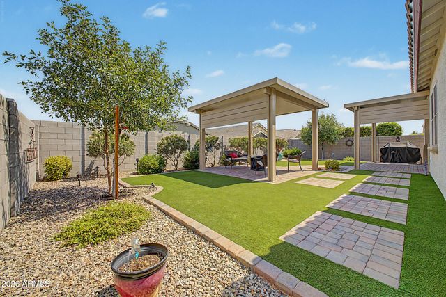 2864 W SANTA FE Drive, Queen Creek, AZ 85144