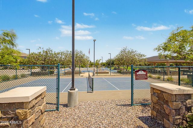 2864 W SANTA FE Drive, Queen Creek, AZ 85144
