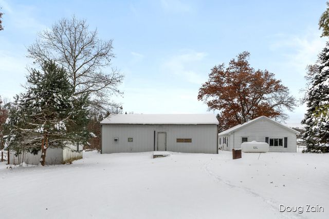 12040 Macclain Street, Cedar Springs, MI 49319