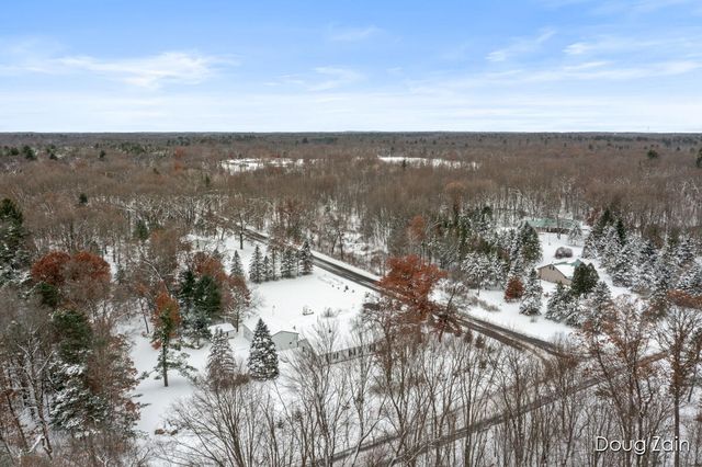 12040 Macclain Street, Cedar Springs, MI 49319