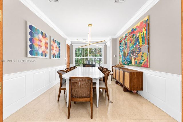 442 Ridgewood Rd, Key Biscayne, FL 33149