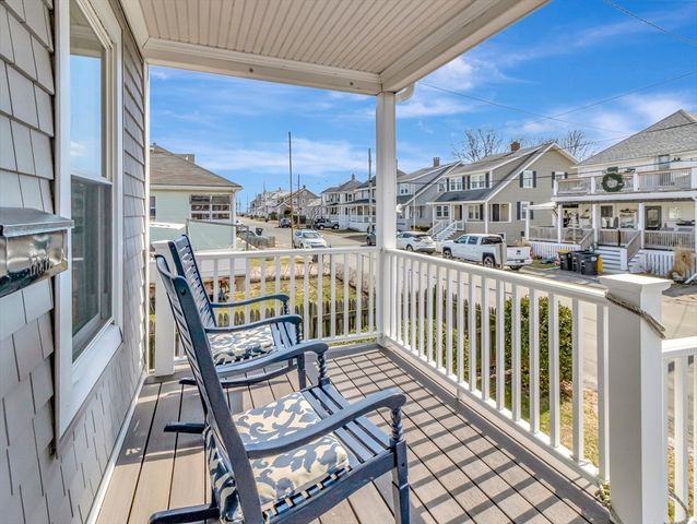 47 B Street beachside, Hull, MA 02045