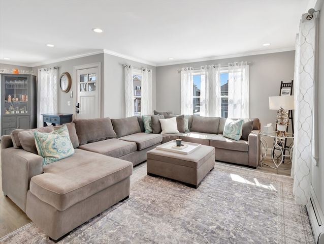 47 B Street beachside, Hull, MA 02045