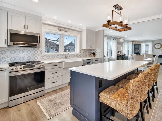 47 B Street beachside, Hull, MA 02045