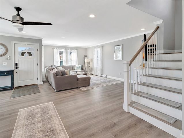47 B Street beachside, Hull, MA 02045