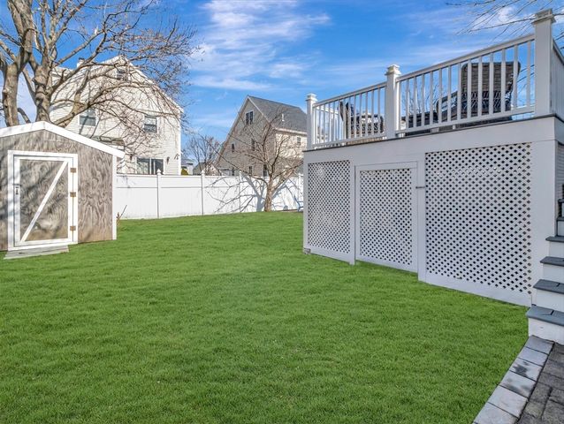 47 B Street beachside, Hull, MA 02045