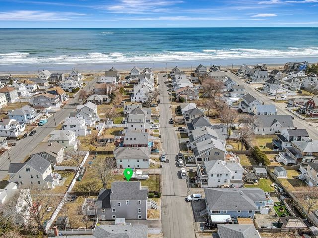 47 B Street beachside, Hull, MA 02045