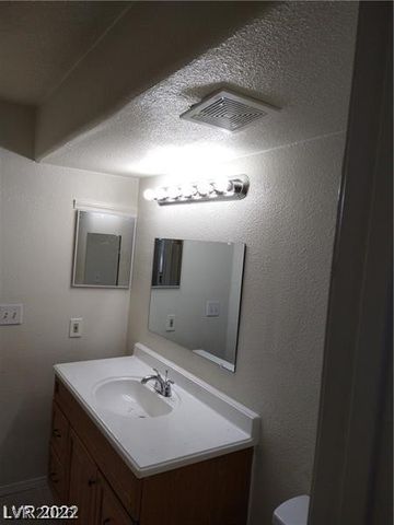 1608 North Torrey Pines Drive 103, Las Vegas, NV 89108