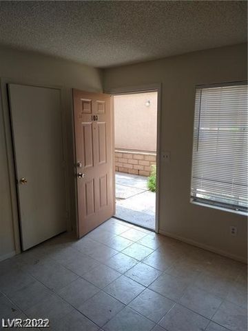 1608 North Torrey Pines Drive 103, Las Vegas, NV 89108