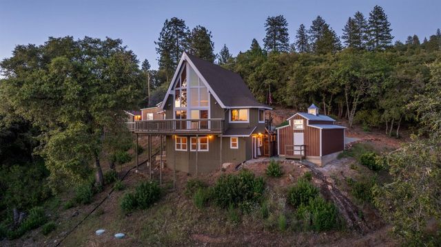 12865 Mierkey Rd, Pine Grove, CA 95665