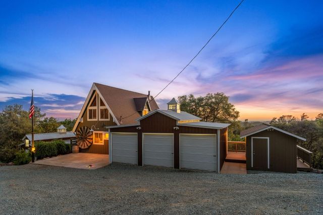 12865 Mierkey Rd, Pine Grove, CA 95665