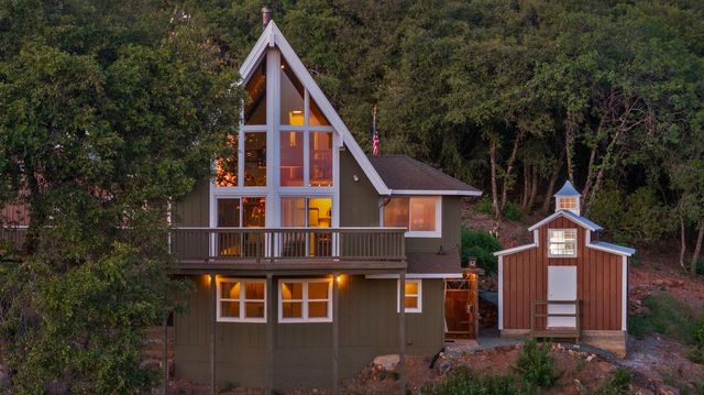 12865 Mierkey Rd, Pine Grove, CA 95665