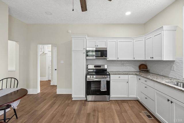 859 Belmont Street, Lynchburg, VA 24504