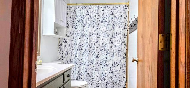 194 Hilltop Dr, Great Bend, KS 67530