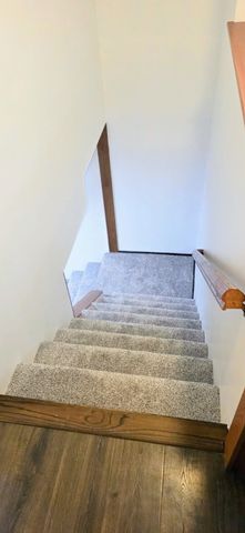 194 Hilltop Dr, Great Bend, KS 67530