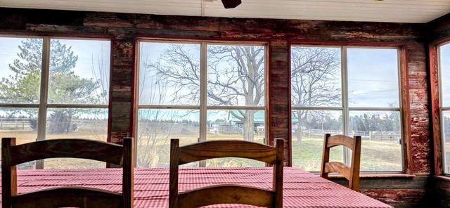 194 Hilltop Dr, Great Bend, KS 67530