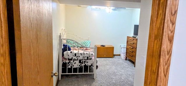 194 Hilltop Dr, Great Bend, KS 67530