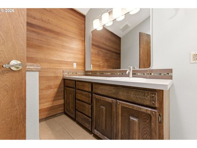 4403 Ne 26TH Ct, Vancouver, WA 98663