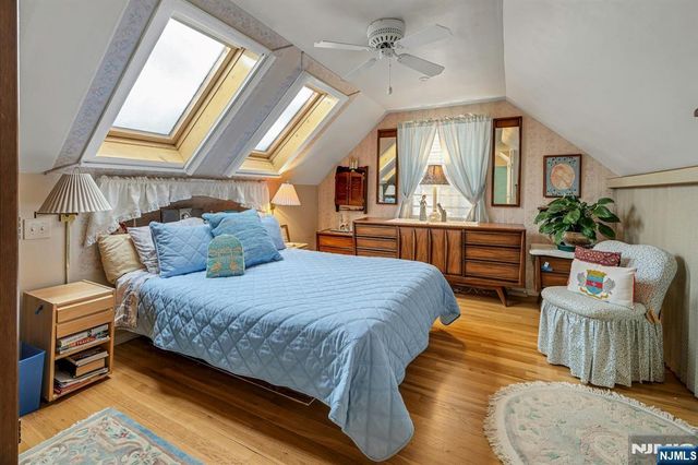 45 Wells Court, Bloomfield, NJ 07003