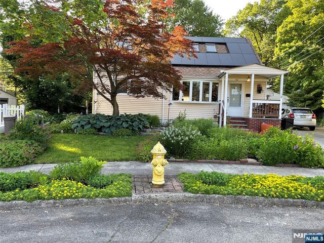 45 Wells Court, Bloomfield, NJ 07003