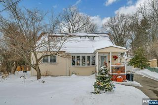 45 Wells Court, Bloomfield, NJ 07003