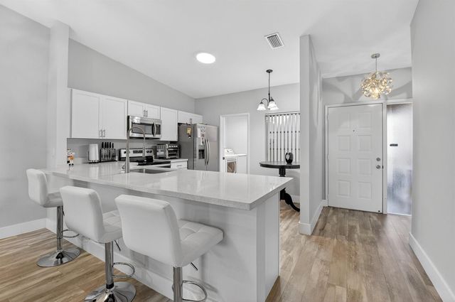 8256 Summerbreeze Lane, Boca Raton, FL 33496