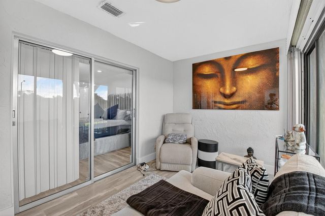 8256 Summerbreeze Lane, Boca Raton, FL 33496