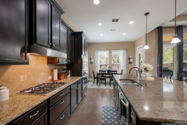 12410 Alstroemeria, San Antonio, TX 78253