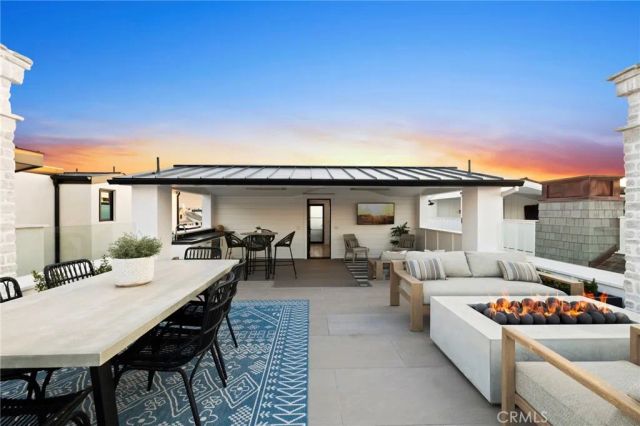 409 North Bayfront, Newport Beach, CA 92662