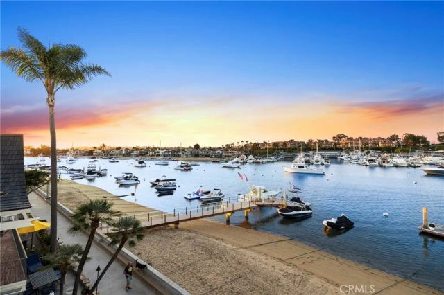 409 North Bayfront, Newport Beach, CA 92662