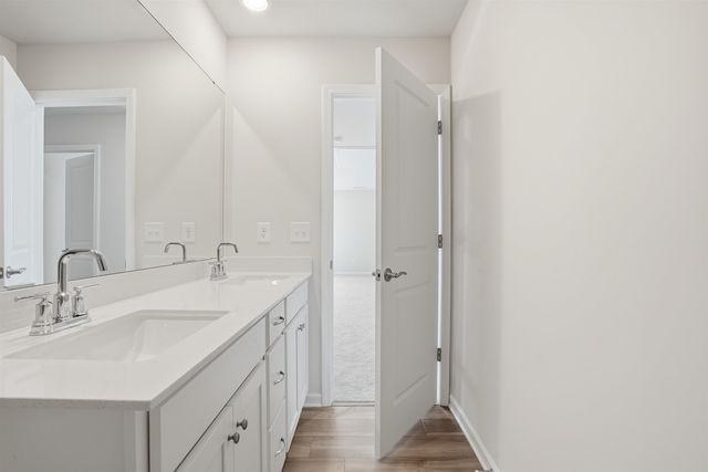 423 Lee's Corner Lane, Woodruff, SC 29388