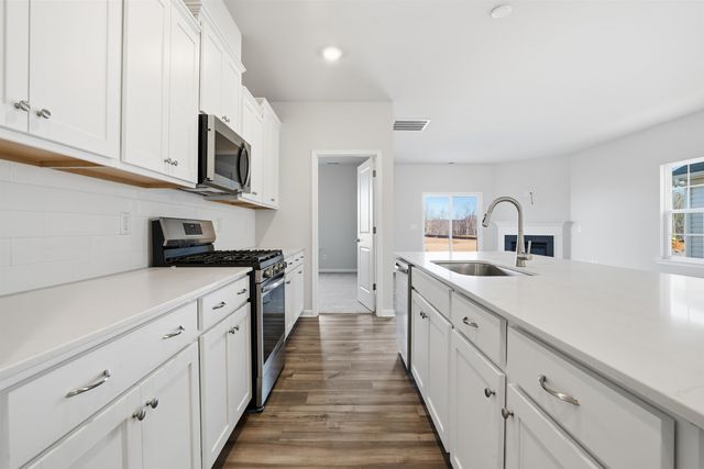 423 Lee's Corner Lane, Woodruff, SC 29388