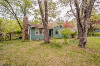 142 Spring Hill Rd, Montgomery Twp., NJ 08558