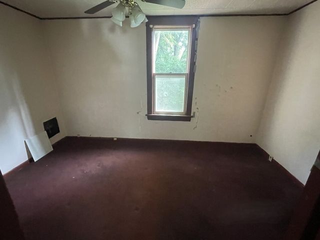 15276 State Street, South Holland, IL 60473