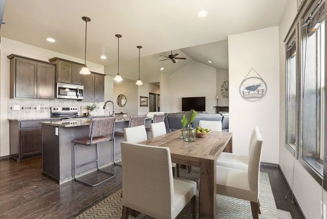 1207 N Augusta Ln, Deer Park, WA 99006