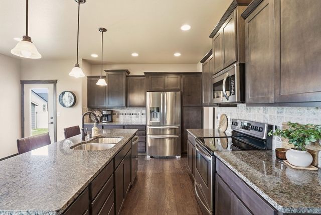 1207 N Augusta Ln, Deer Park, WA 99006